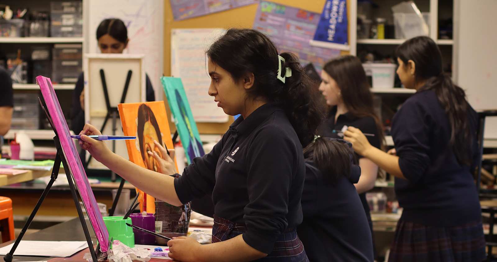 Meadowridge School — Campus