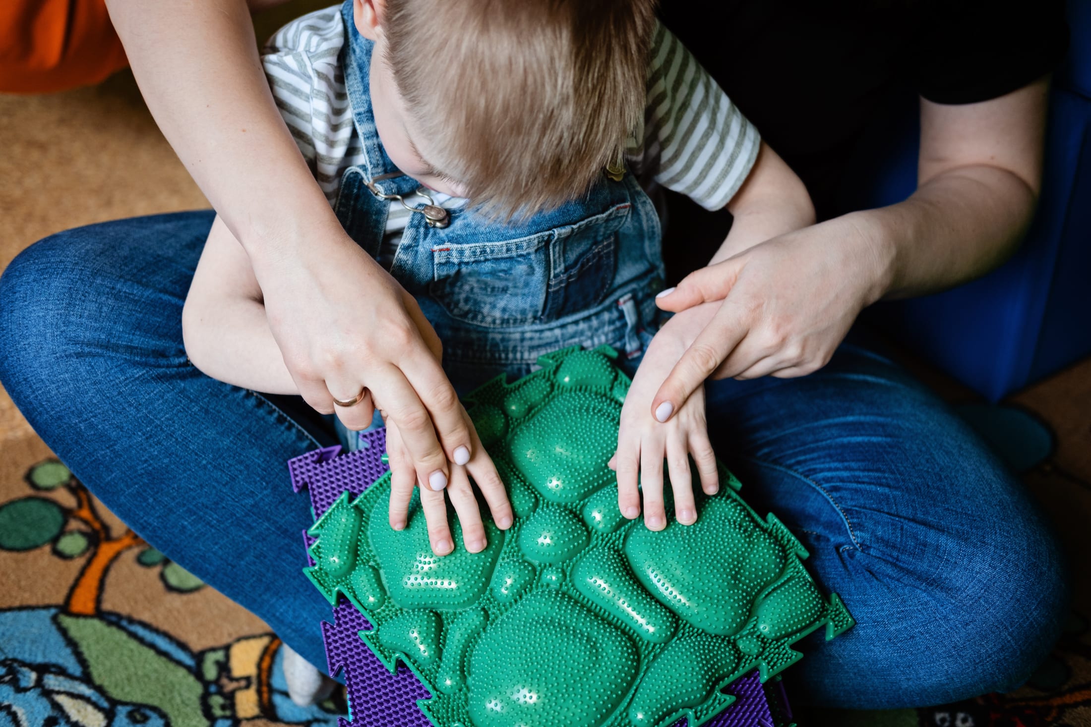 Preschool sensory play