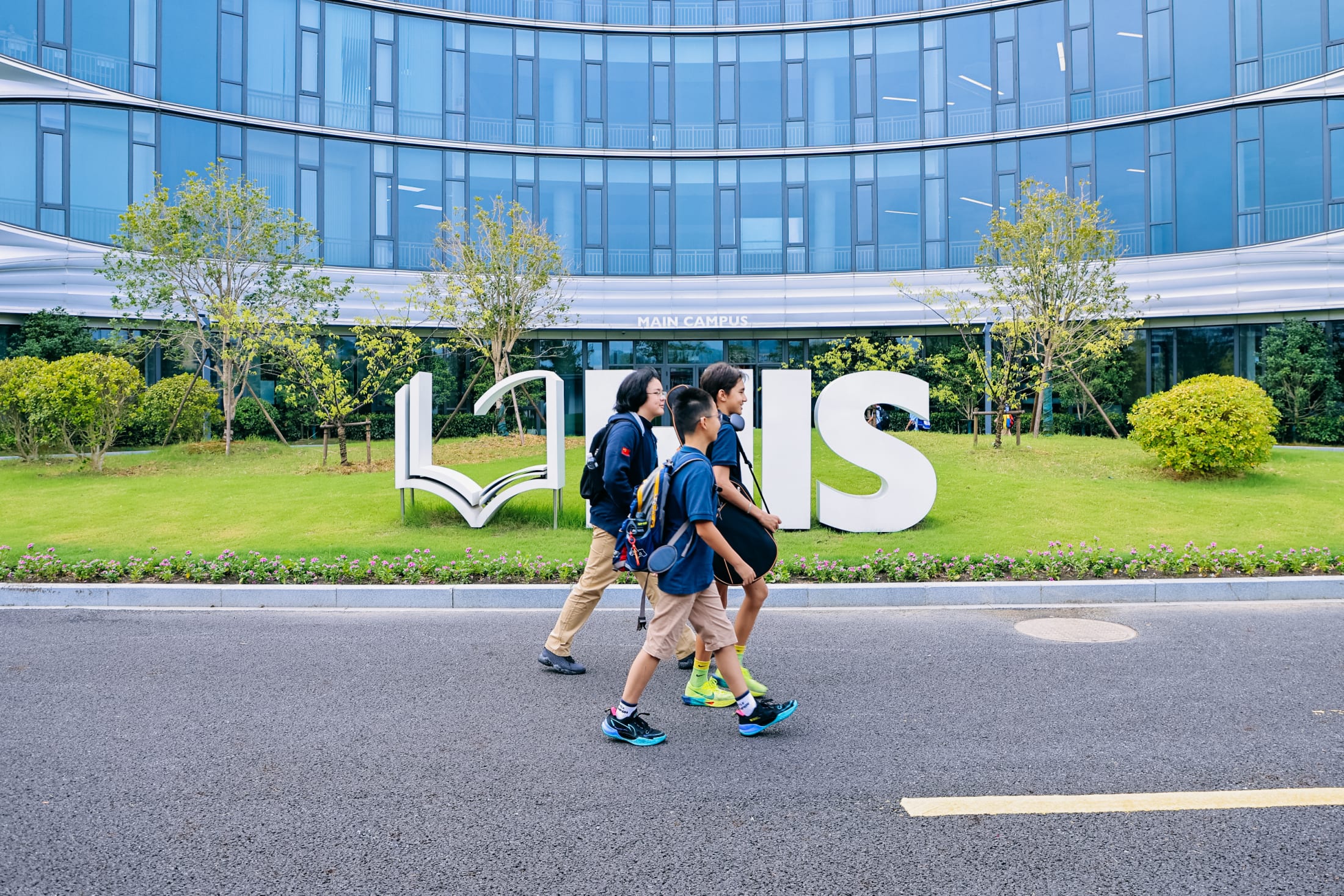 Hangzhou International School international school campus in Hangzhou