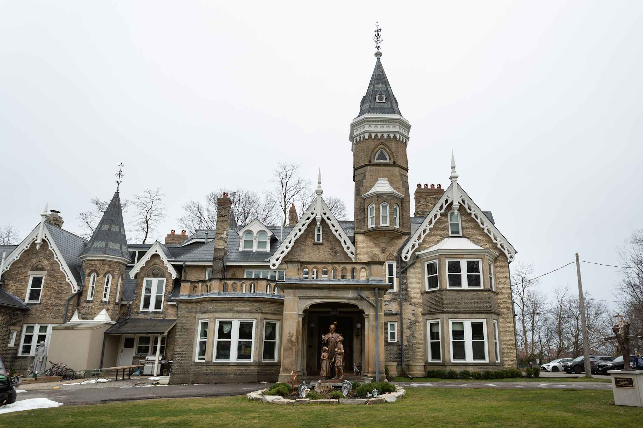 Oaklands Campus Enlarged