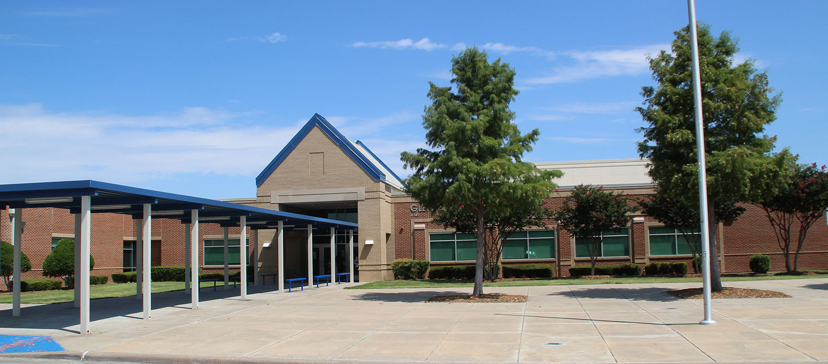 Couch Home Garland Isd