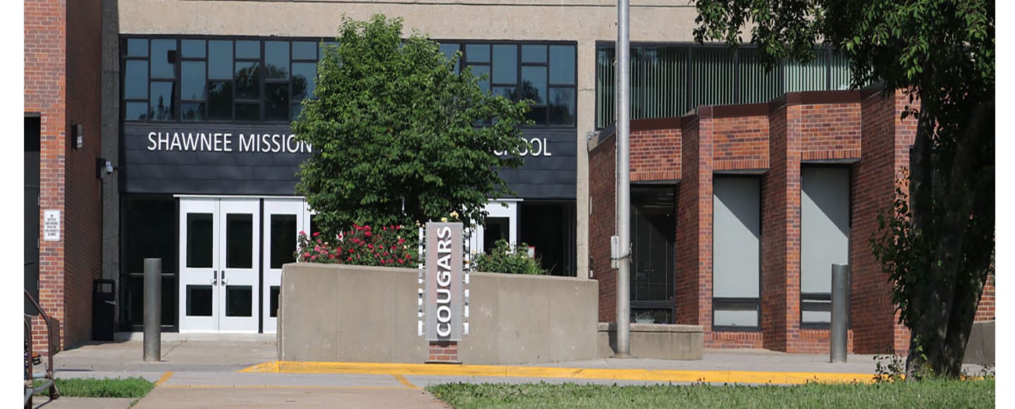 Shawnee Mission Northwest High School — Boarding