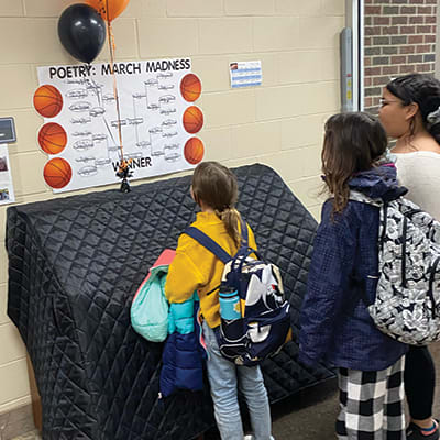 Minnewashta Fifth Graders Participate in March Madness Poetry Bracket