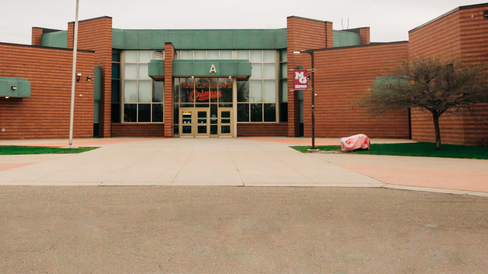 Osseo Area Schools - District 279: Maple Grove Senior High School | Osseo  Area Schools