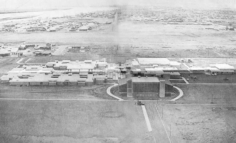 Hanford High building