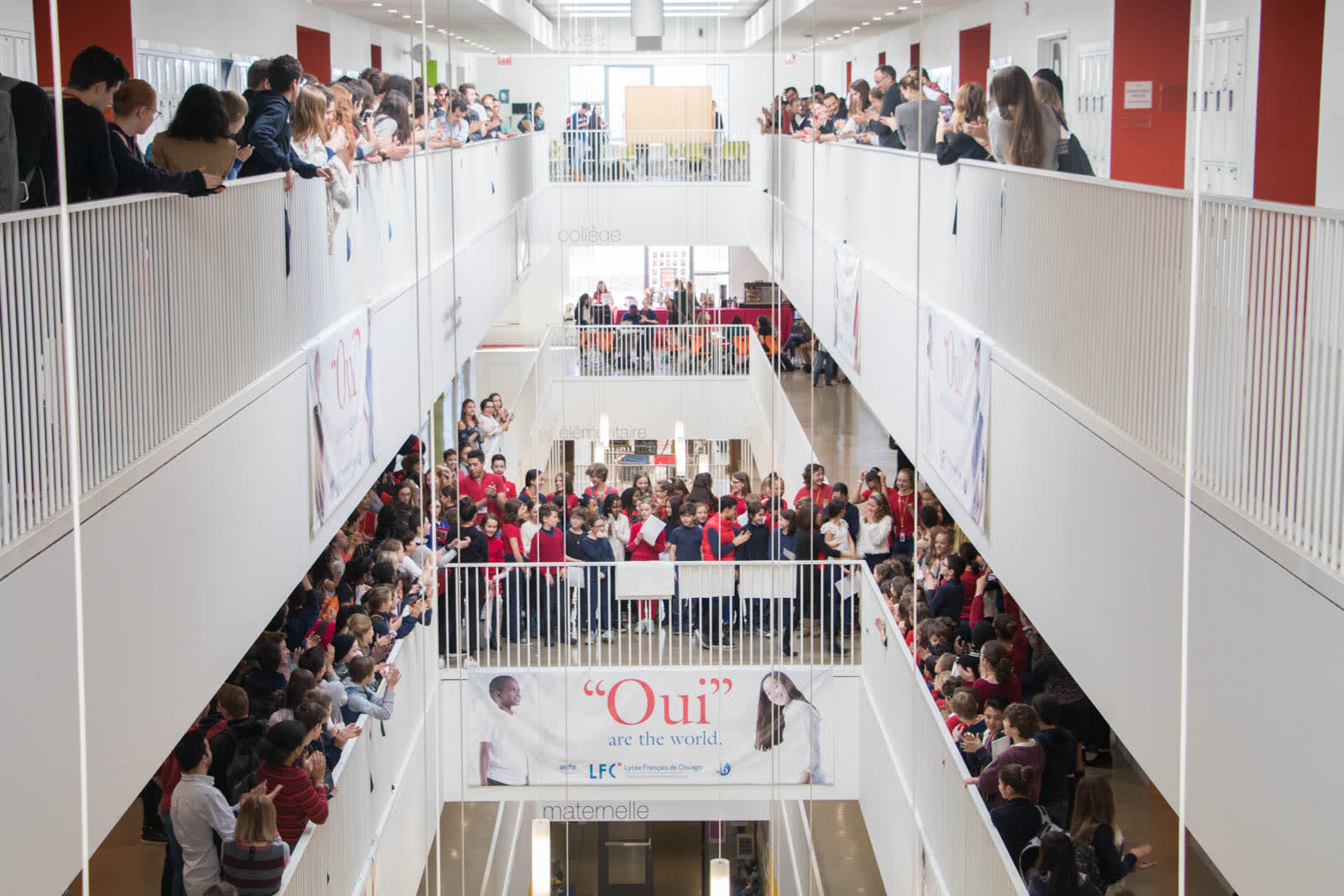 Lycée Français de Chicago — Boarding