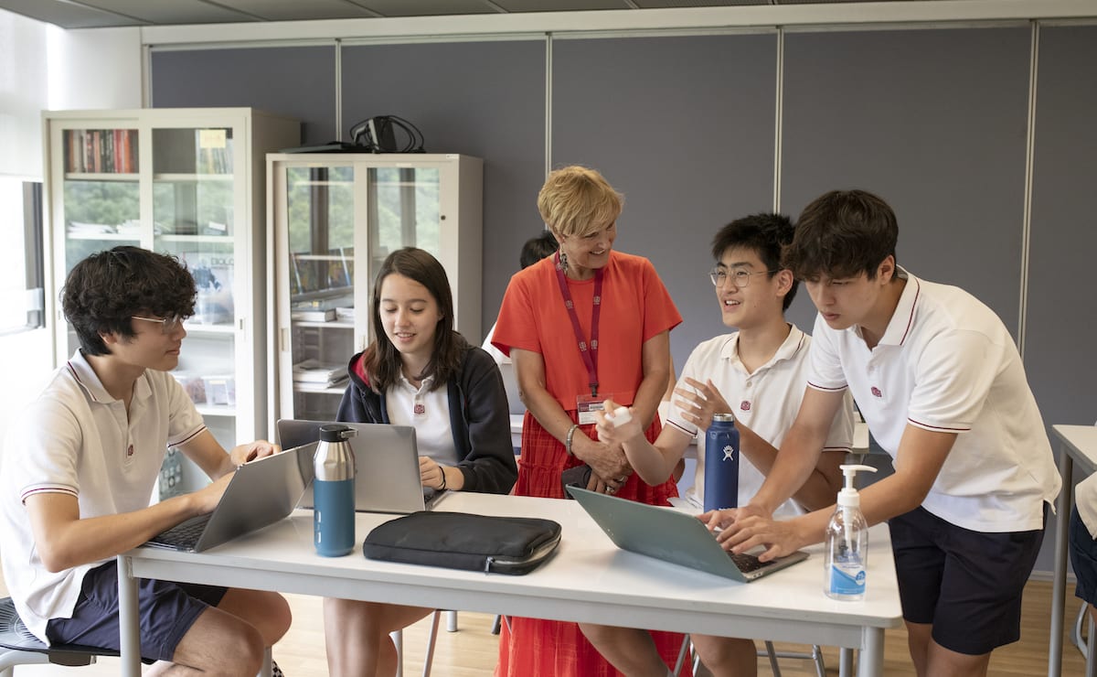 Chinese International School — Classrooms