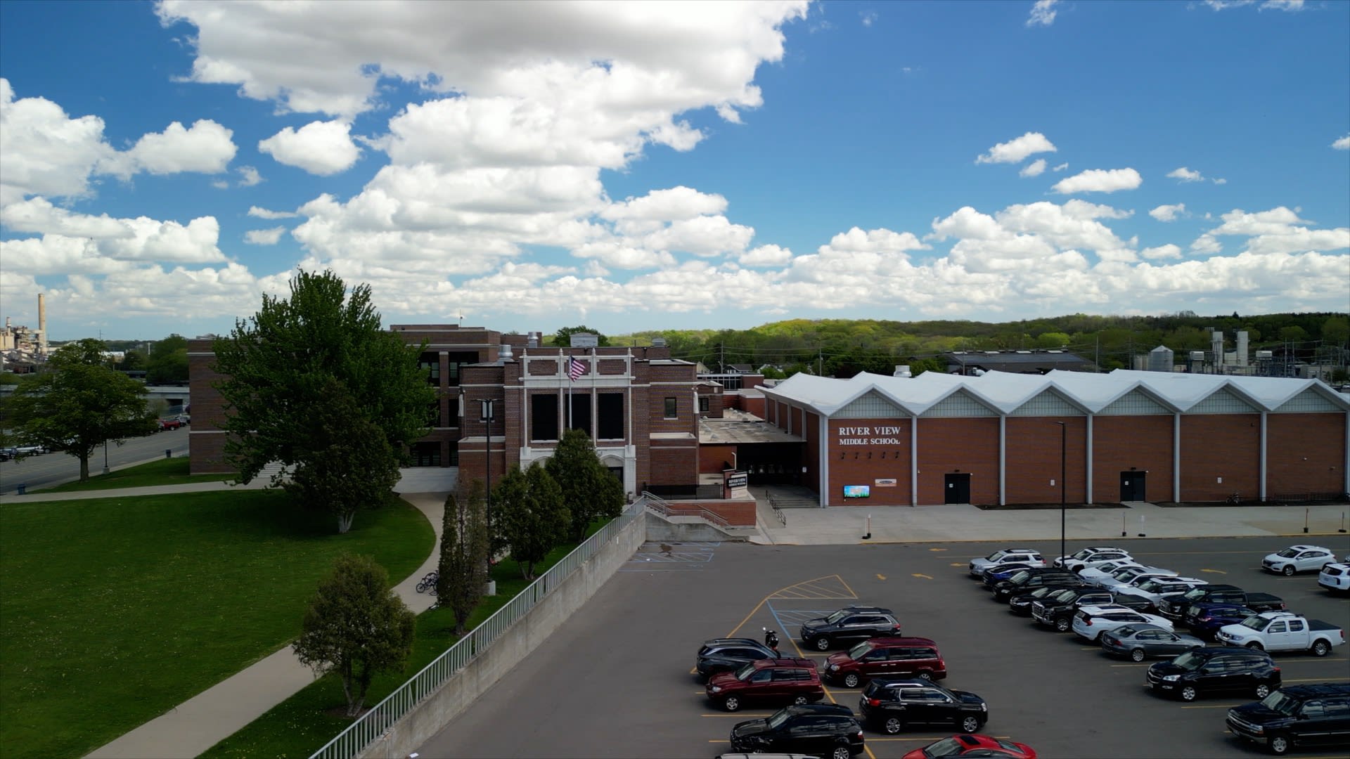 Home - River View Middle School