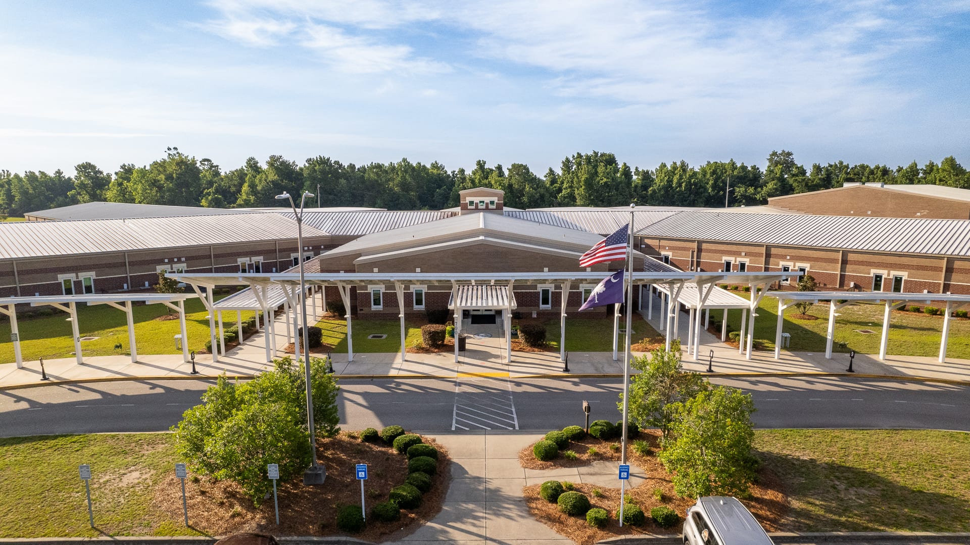 River Oaks Elementary campus