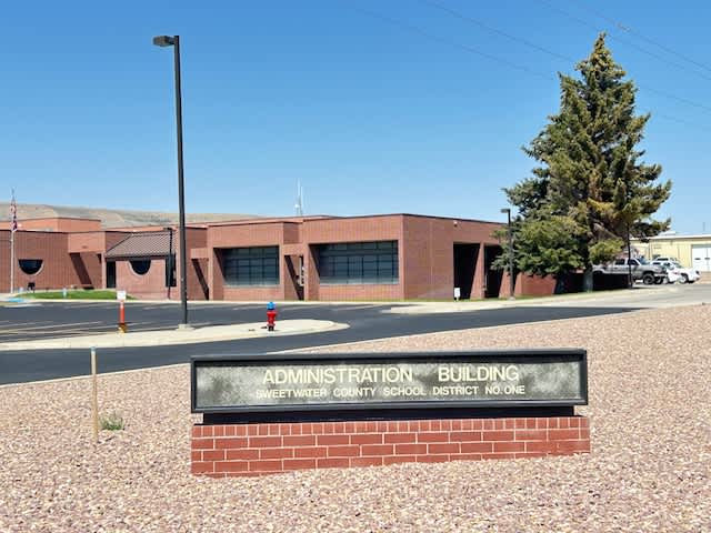 Takeaways from Sweetwater CSD 1 School Board Meeting