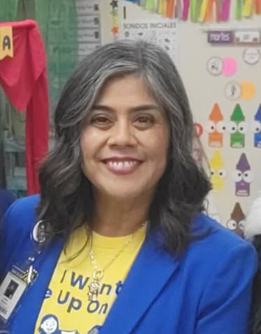 Principal Julissa Esquivel