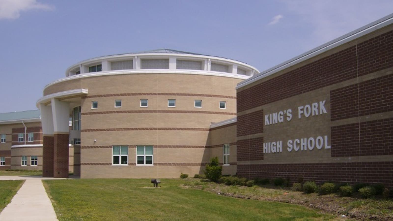 King's Fork High School — Campus