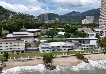 Dalat International School
