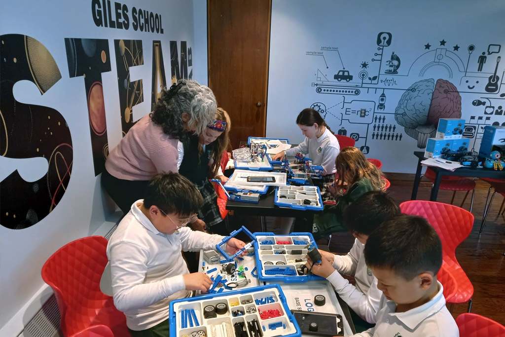 Giles School students working in the STEAM Lab