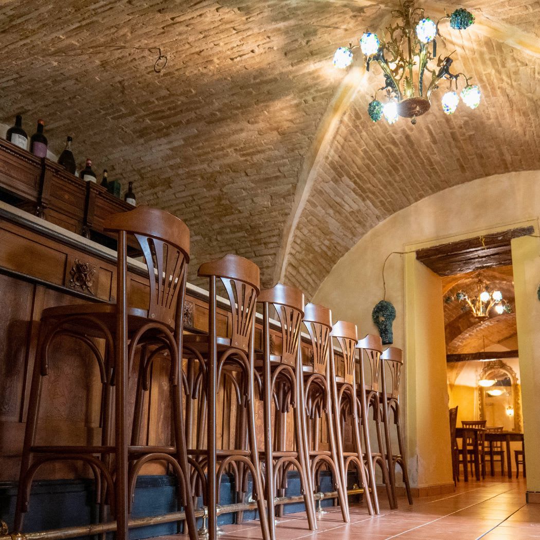 The bar-style lounge inside Allegria
