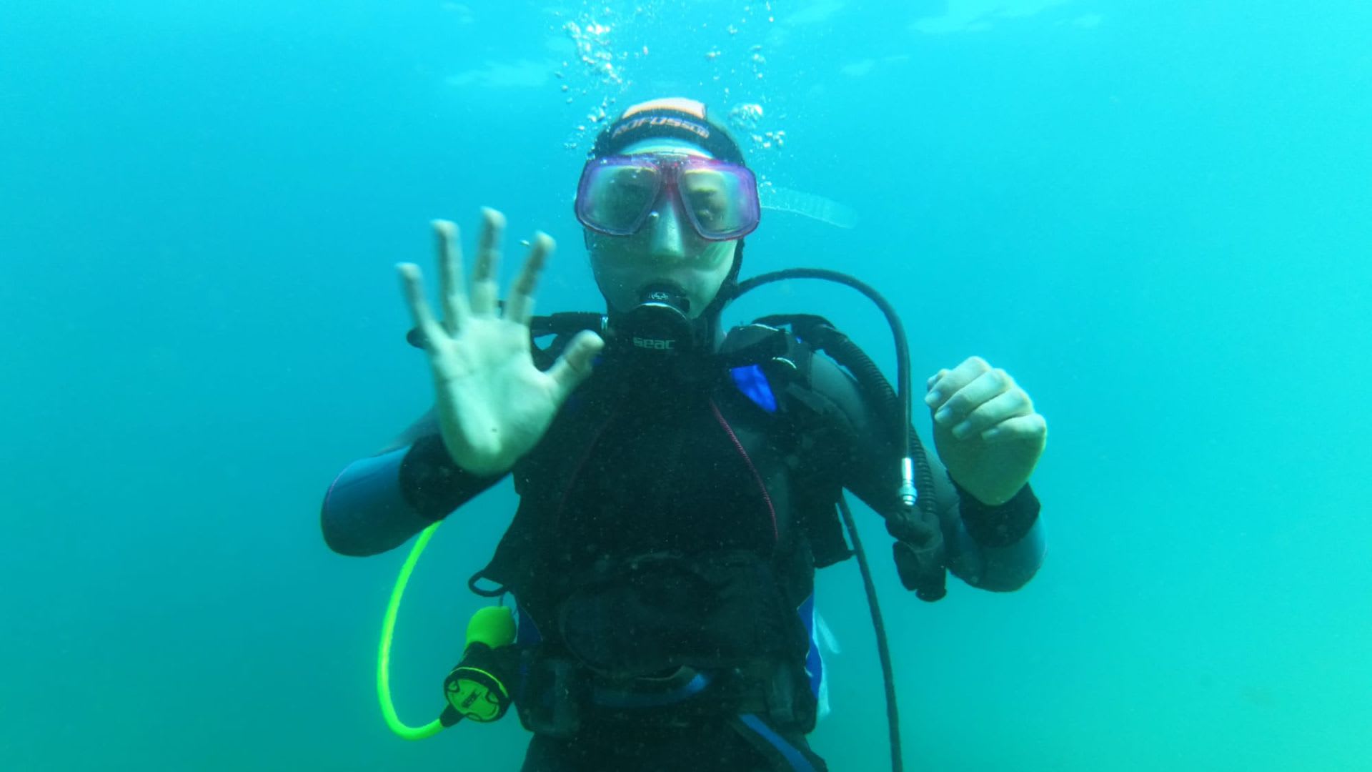 A CCI student developing scuba-diving skills underwater