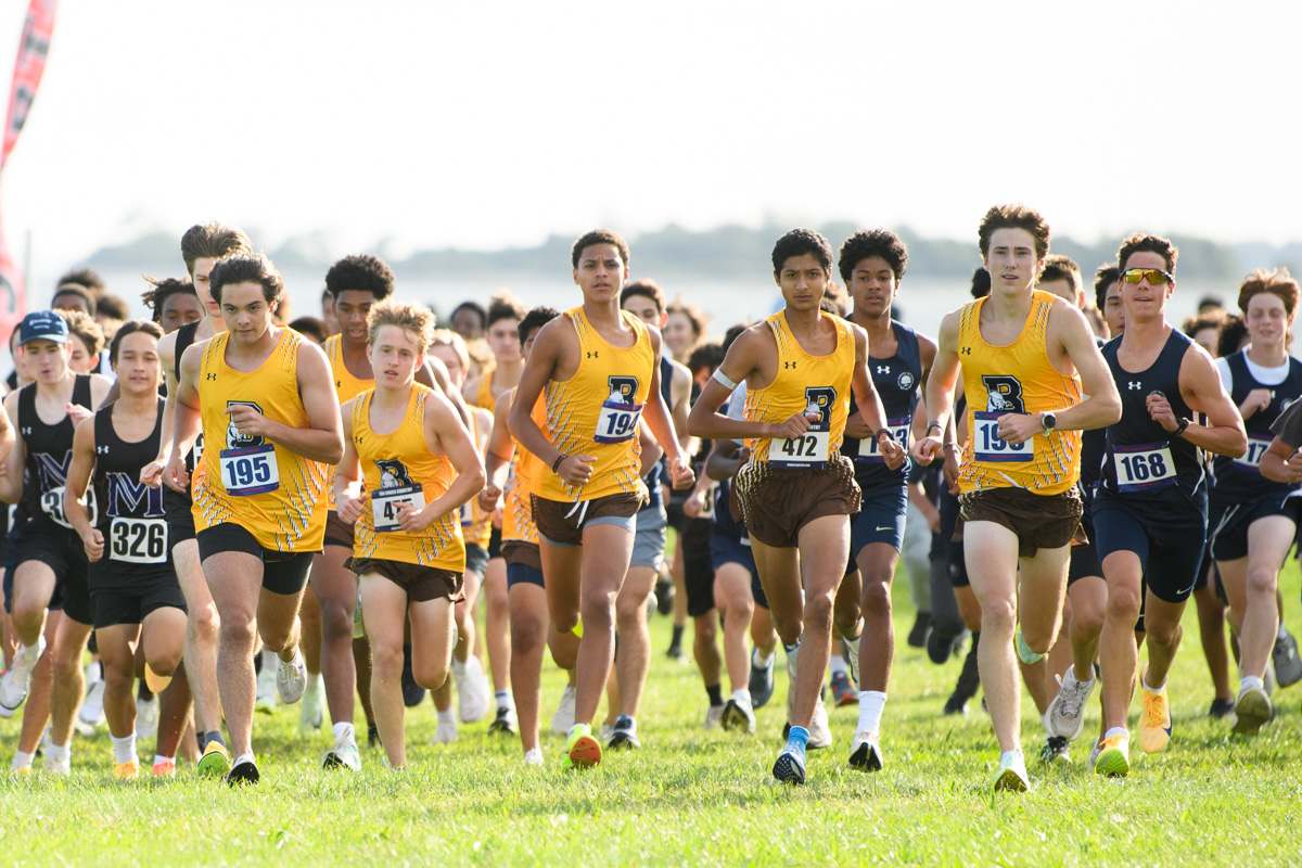 Hojlo Wins Opening FAA Race, Bruins Take Second Overall