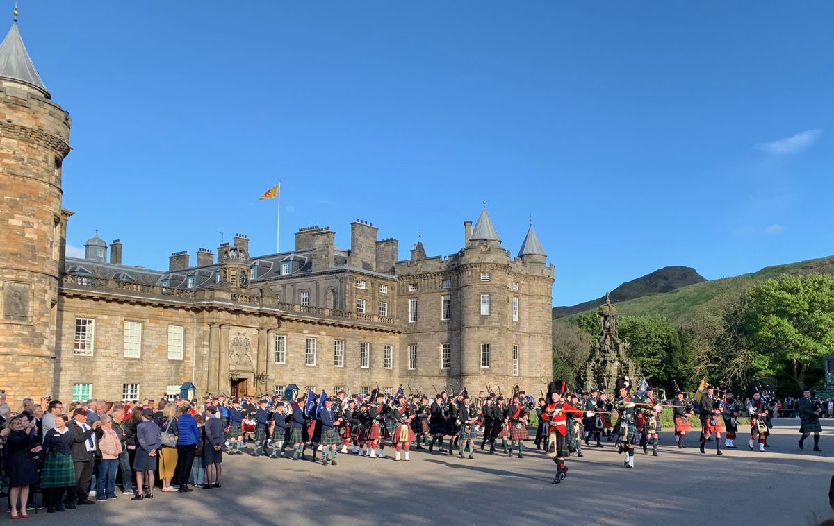 scottish-schools-ccf-beating-the-retreat-2019-news-articles-robert