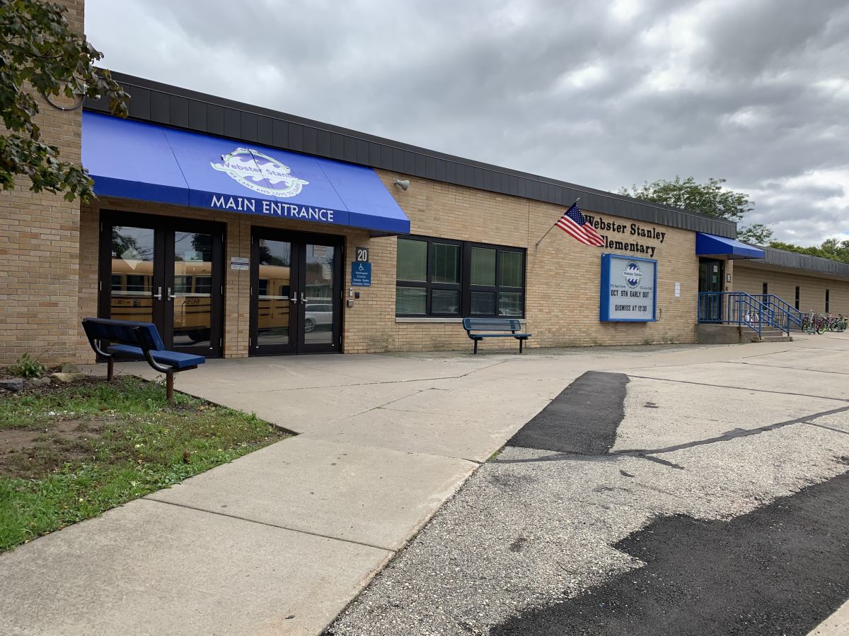 Webster Stanley School Landscaping Plants Available to the Public, June ...