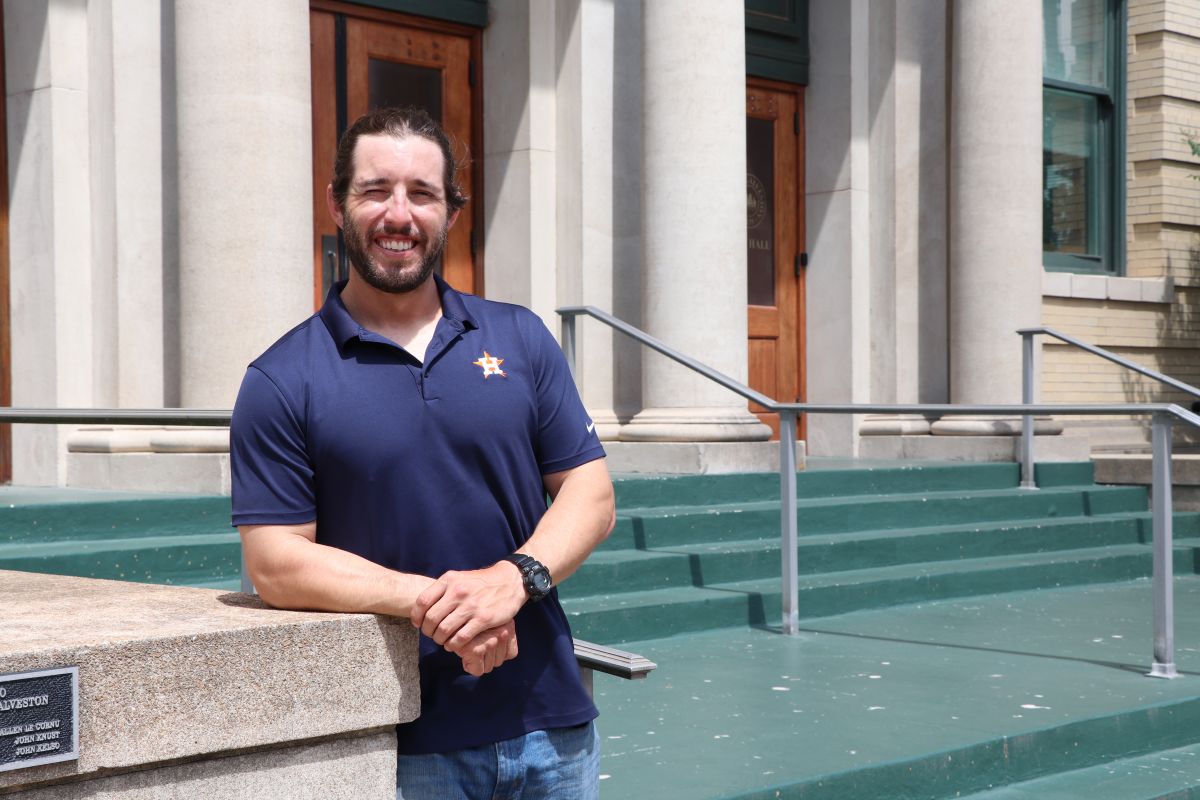 Teaching History while Making History Details Galveston Independent