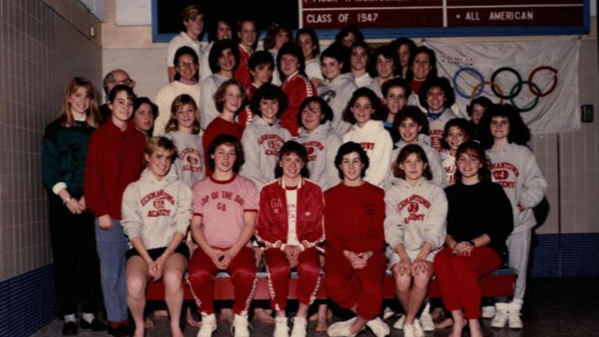 1987-girls-swimming-diving-team-posts-details-germantown-academy