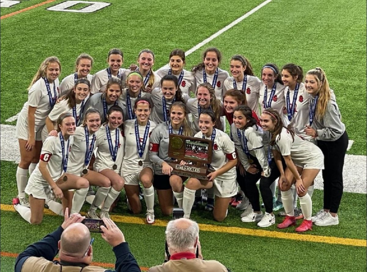 Girls soccer team wins first state title since 1998 | News Detail