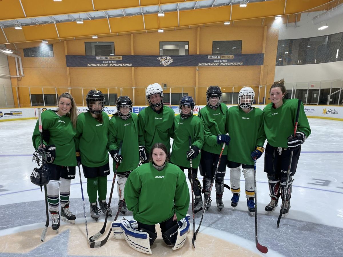 Harpeth Hall breaks the ice with the first girls high school hockey team in  Tennessee
