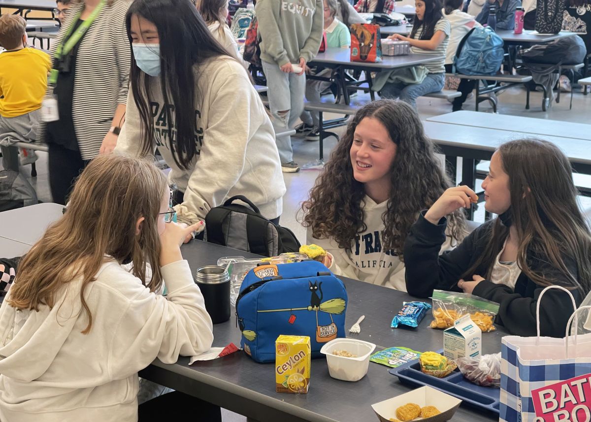 students-staff-celebrate-opening-day-at-cougar-mountain-middle-school
