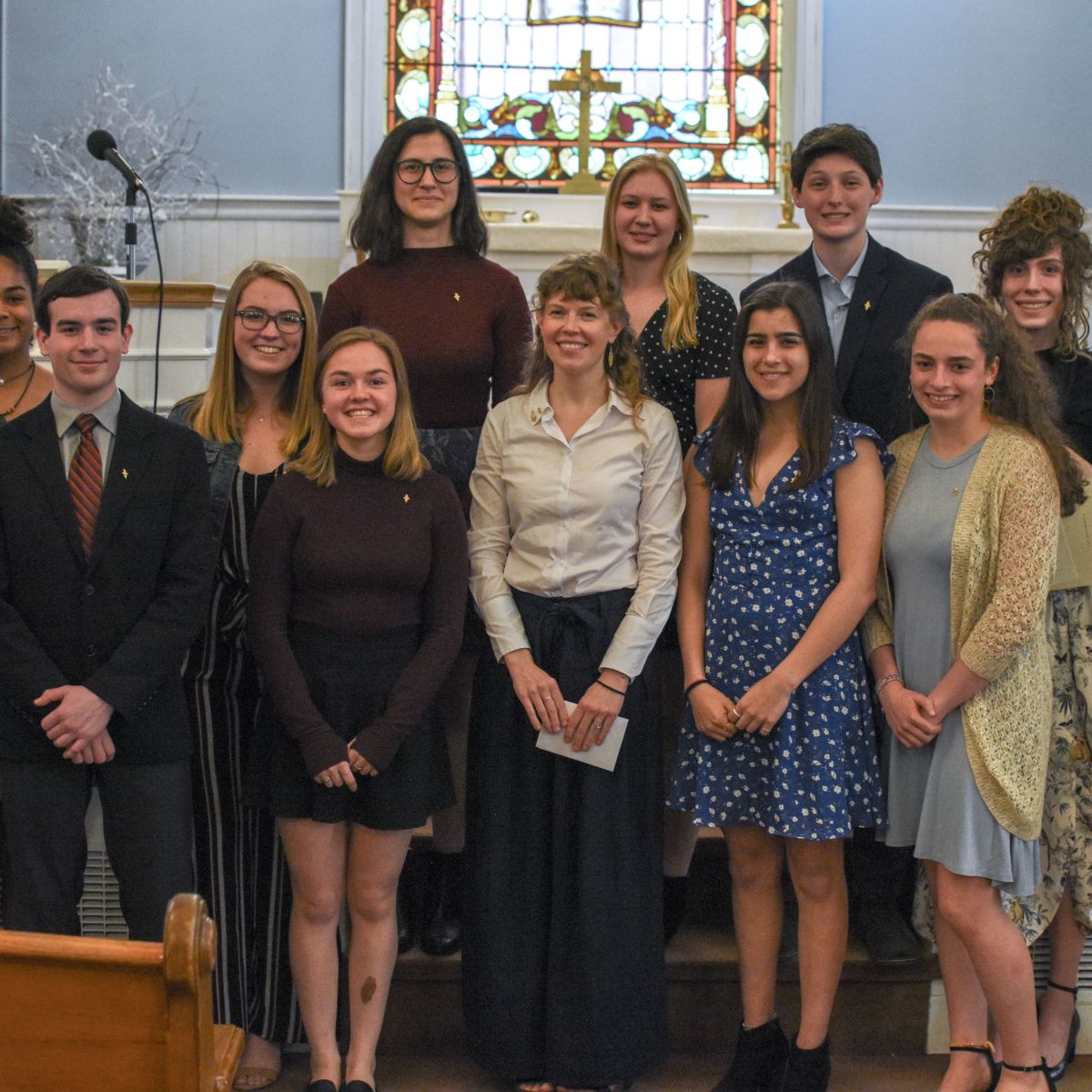 Cum Laude Society Inductees 2022 | News Post with others - Hebron Academy