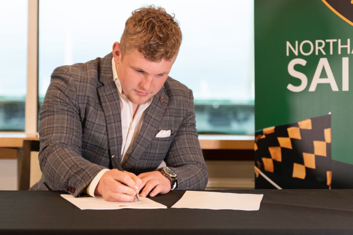 Craig Signs Professional Contract with Northampton Saints | Posts Page