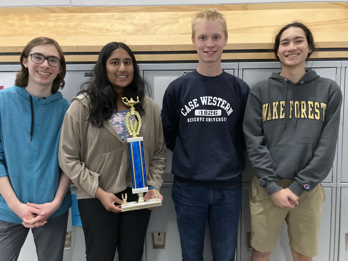 Upper School Academic Team Earns Trophy for Impressive Season | Post Detail