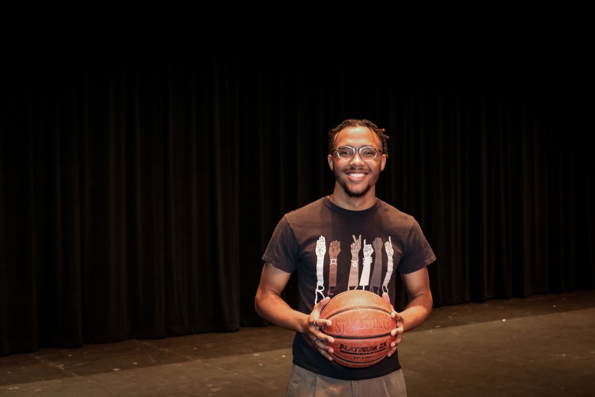 Profiles of a CCISD Graduate Desmond Adjei Stream Details