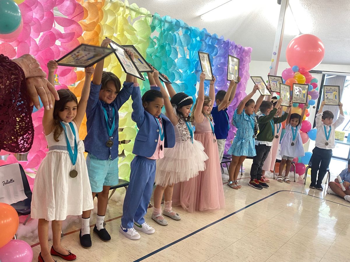 2021-2022-kindergarten-graduations-news-post-alexander-montessori