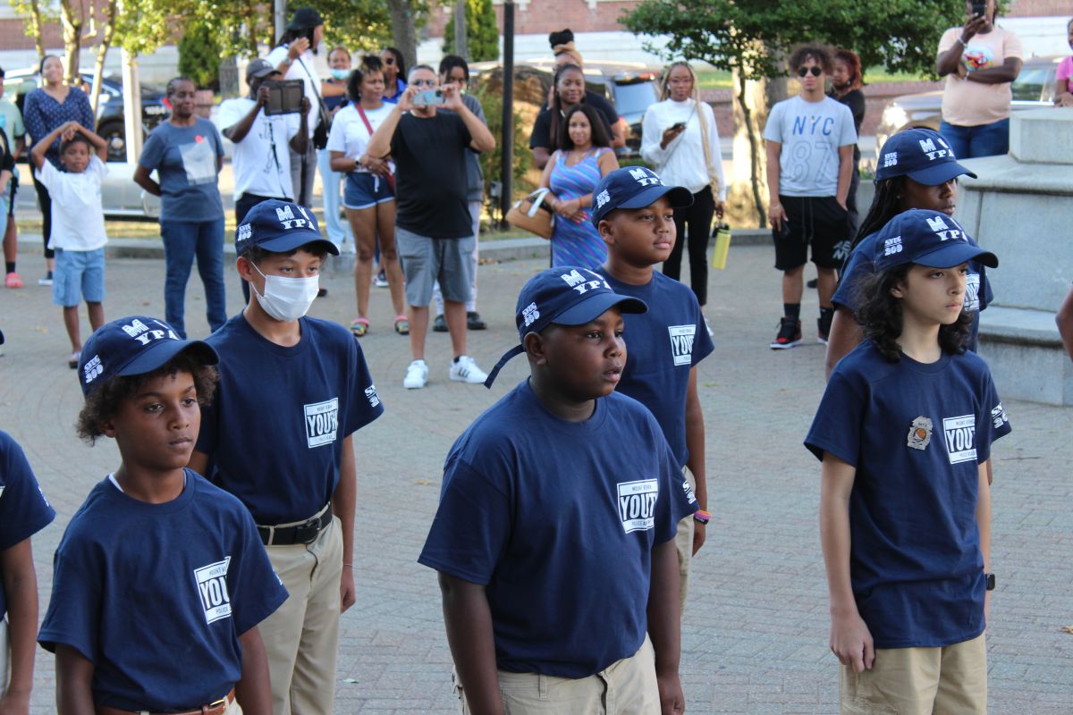 Junior cadets graduate from Mount Vernon Junior Police Academy News Junior cadets graduate from Mount Vernon Junior Police Academy News