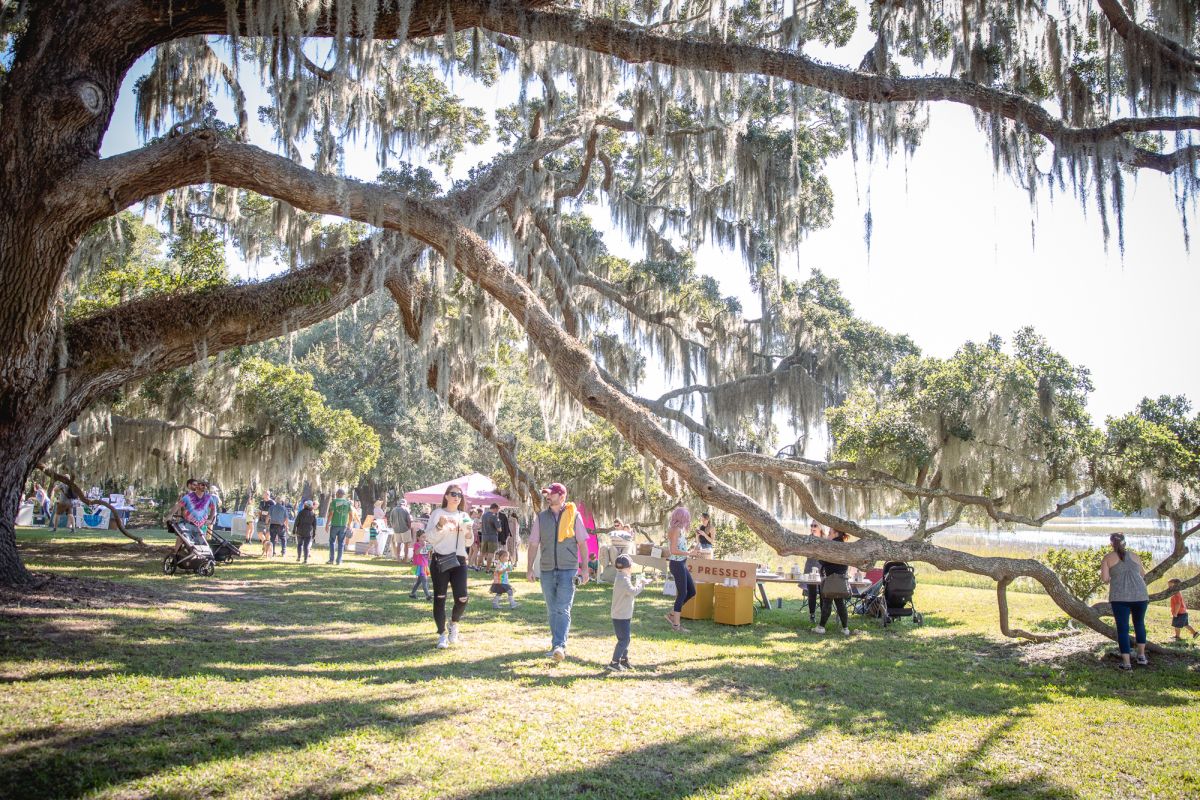 RUN LIKE THE DEVIL Charleston Collegiate School
