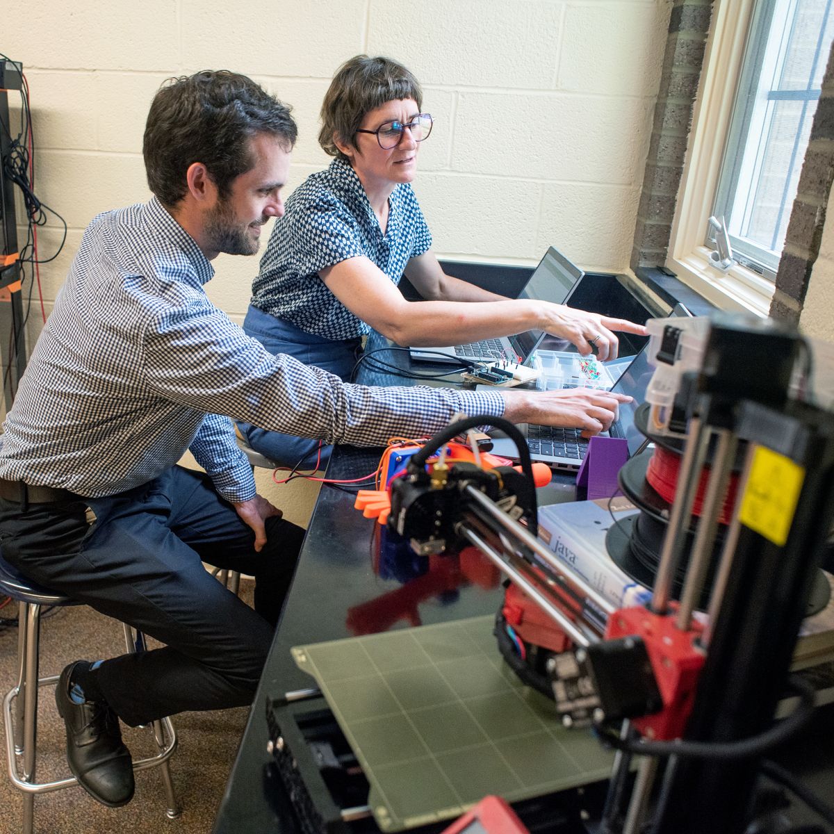 Friends Launches a Robust New Computer Science Program | School News ...