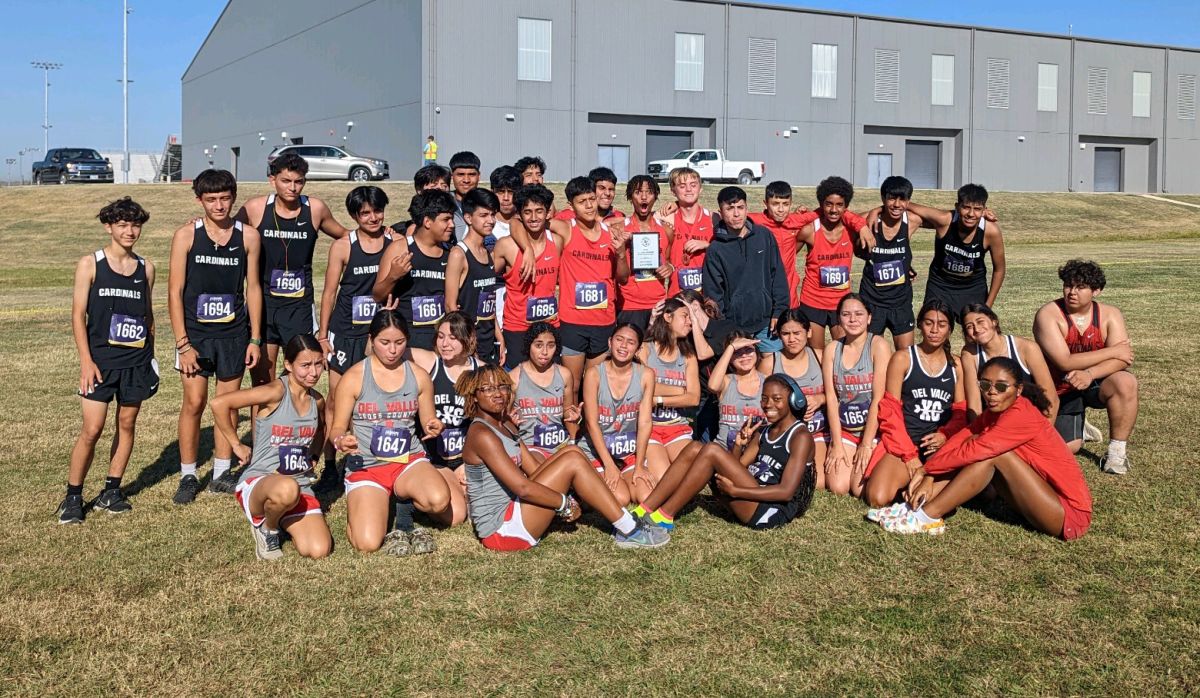 DVHS Boys Cross Country wins DV Invitational District News Board Page
