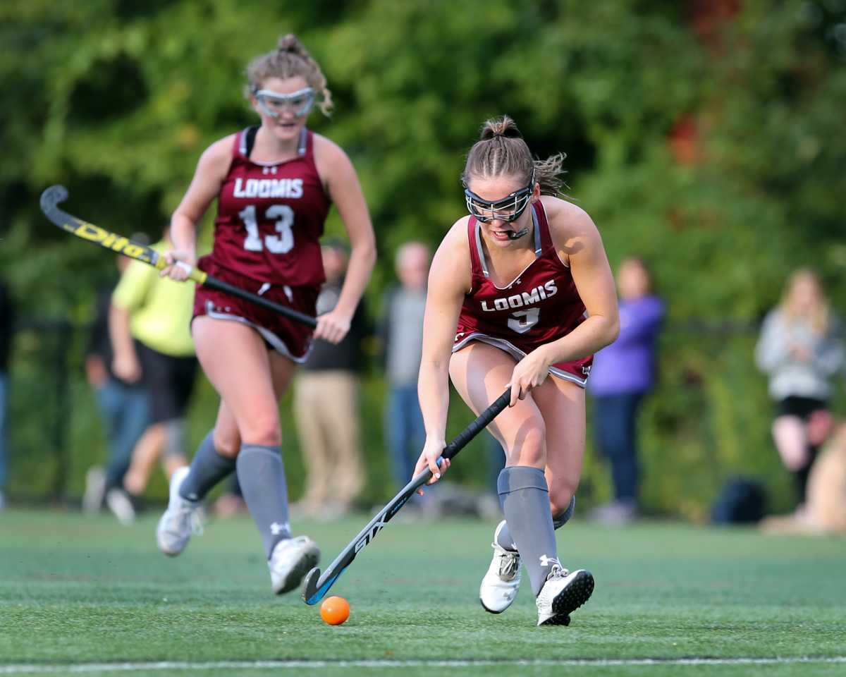 Field Hockey Flies Past Berkshire The Loomis Chaffee School