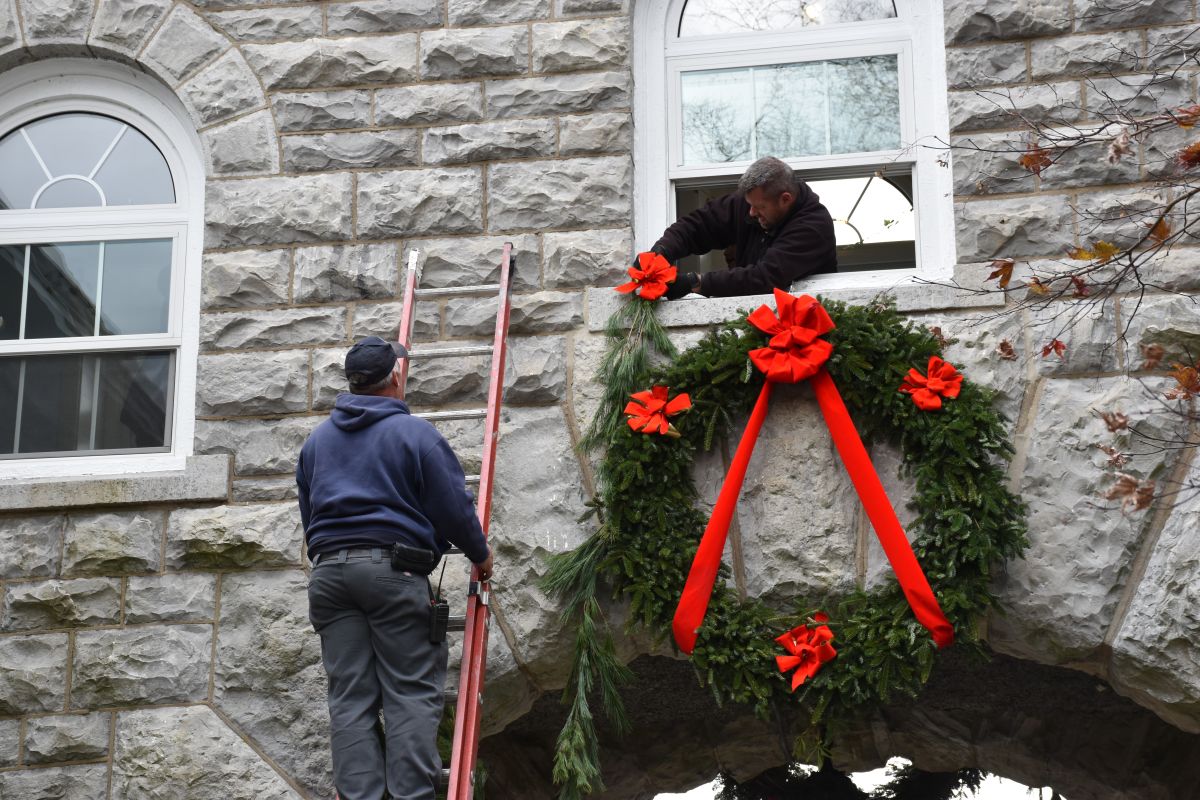 Maintaining a Beautiful Blair Post