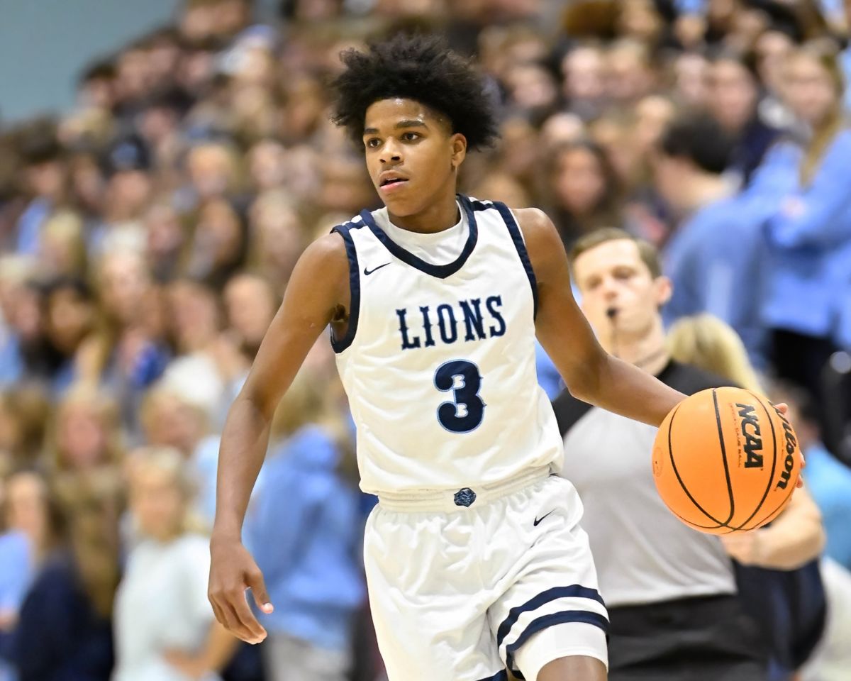 Christian Anderson Jr. '24 Breaks School Scoring Record | News Detail