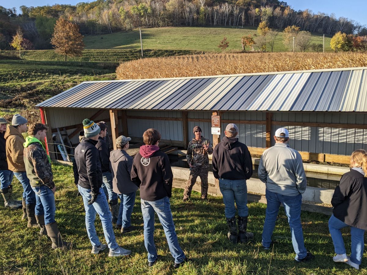 Arcadia Students, Arcadia Sprotsman's Club and Wisconsin DNR plant over
