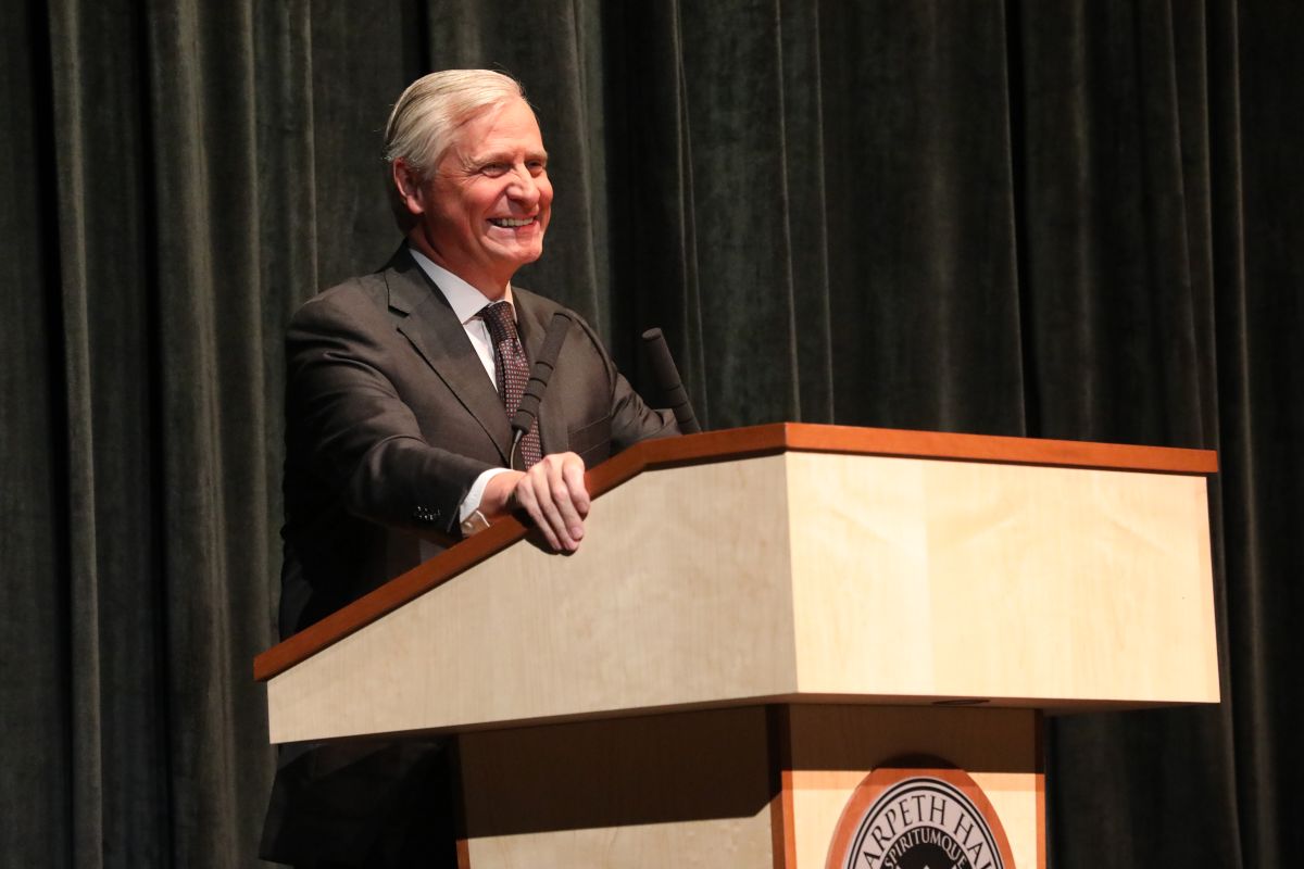 Jon Meacham encourages students to be curious, candid, and empathetic