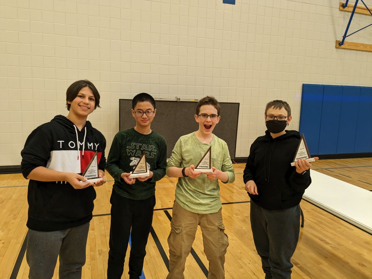 Middle School math team qualifies for state MATHCOUNTS competition in