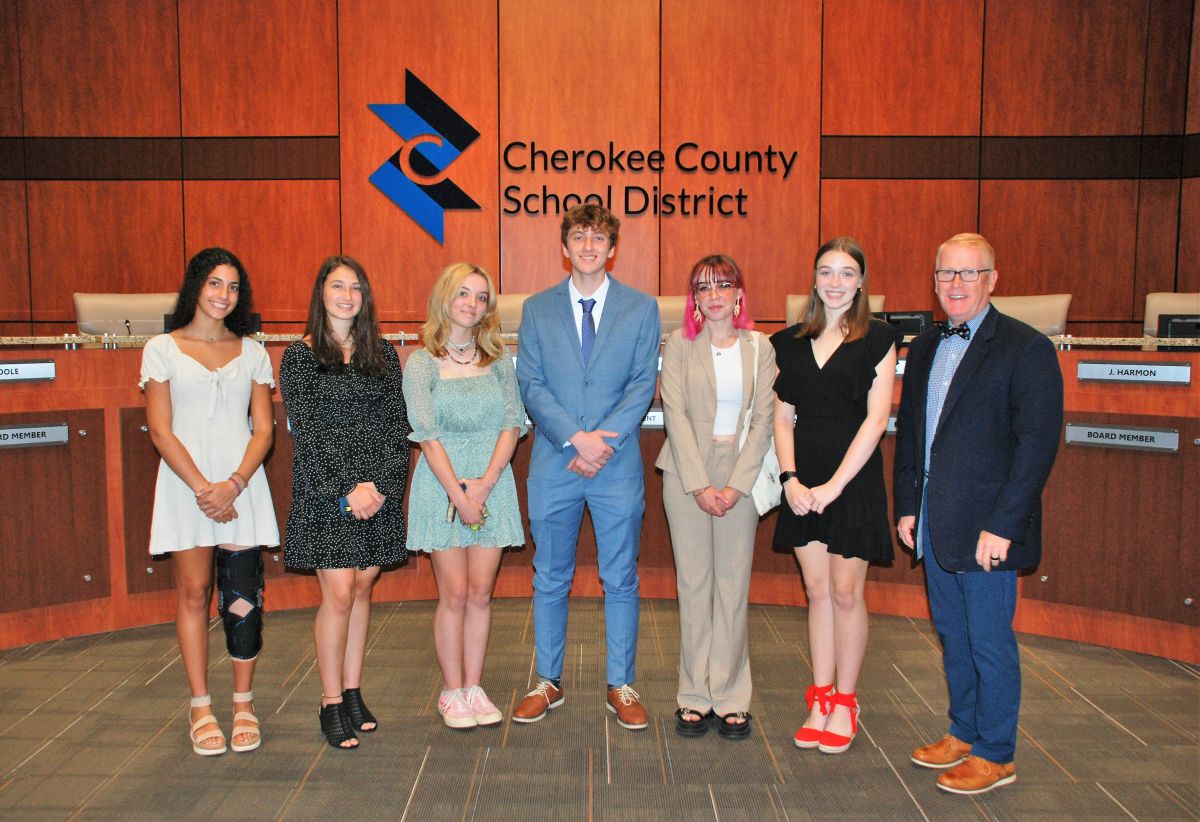 Board Business Briefs: School Board Meets New Student Delegates | Post ...