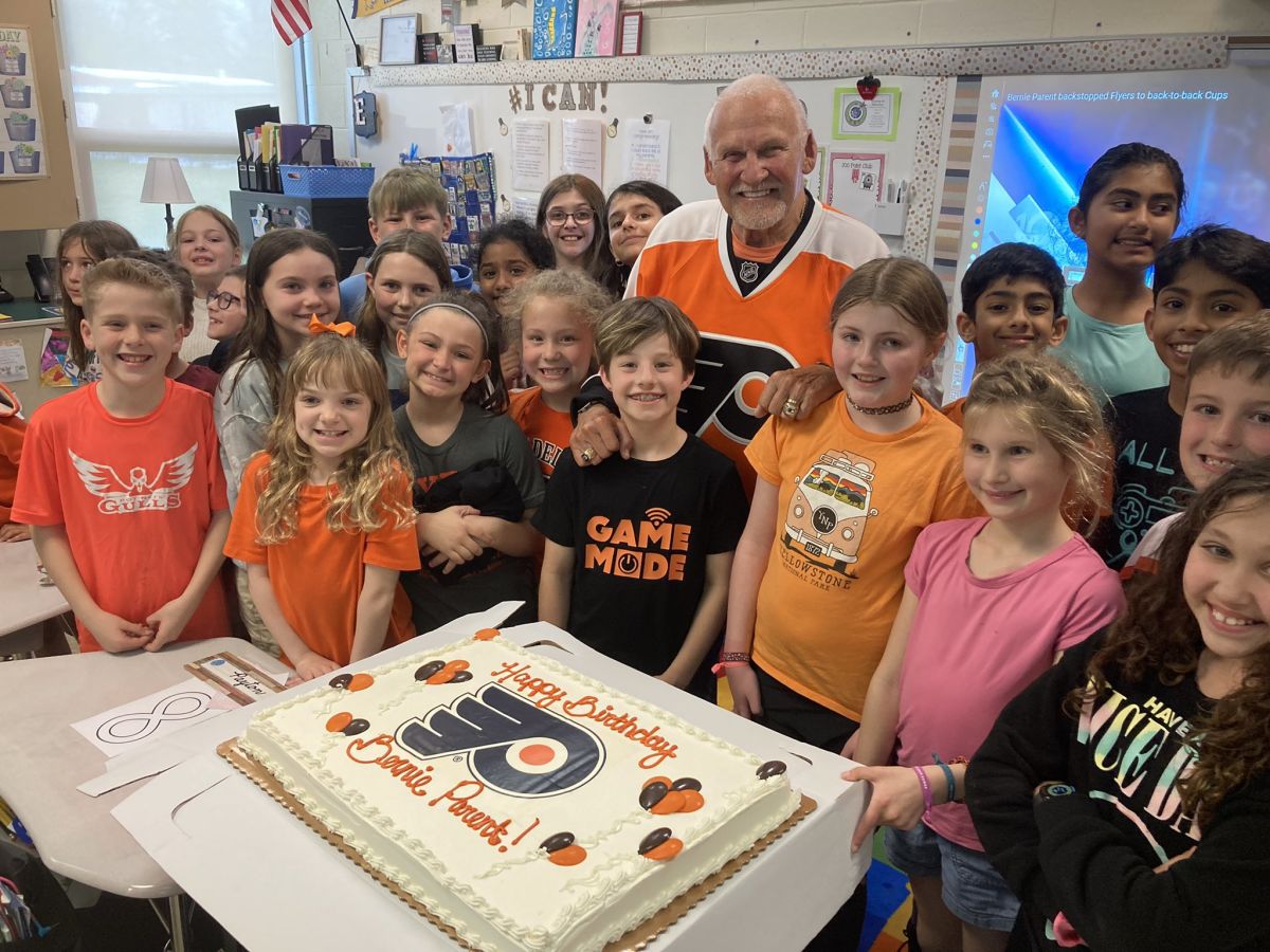 Famous Flyer Bernie Parent Visits DASD Beaver Creek Elementary School