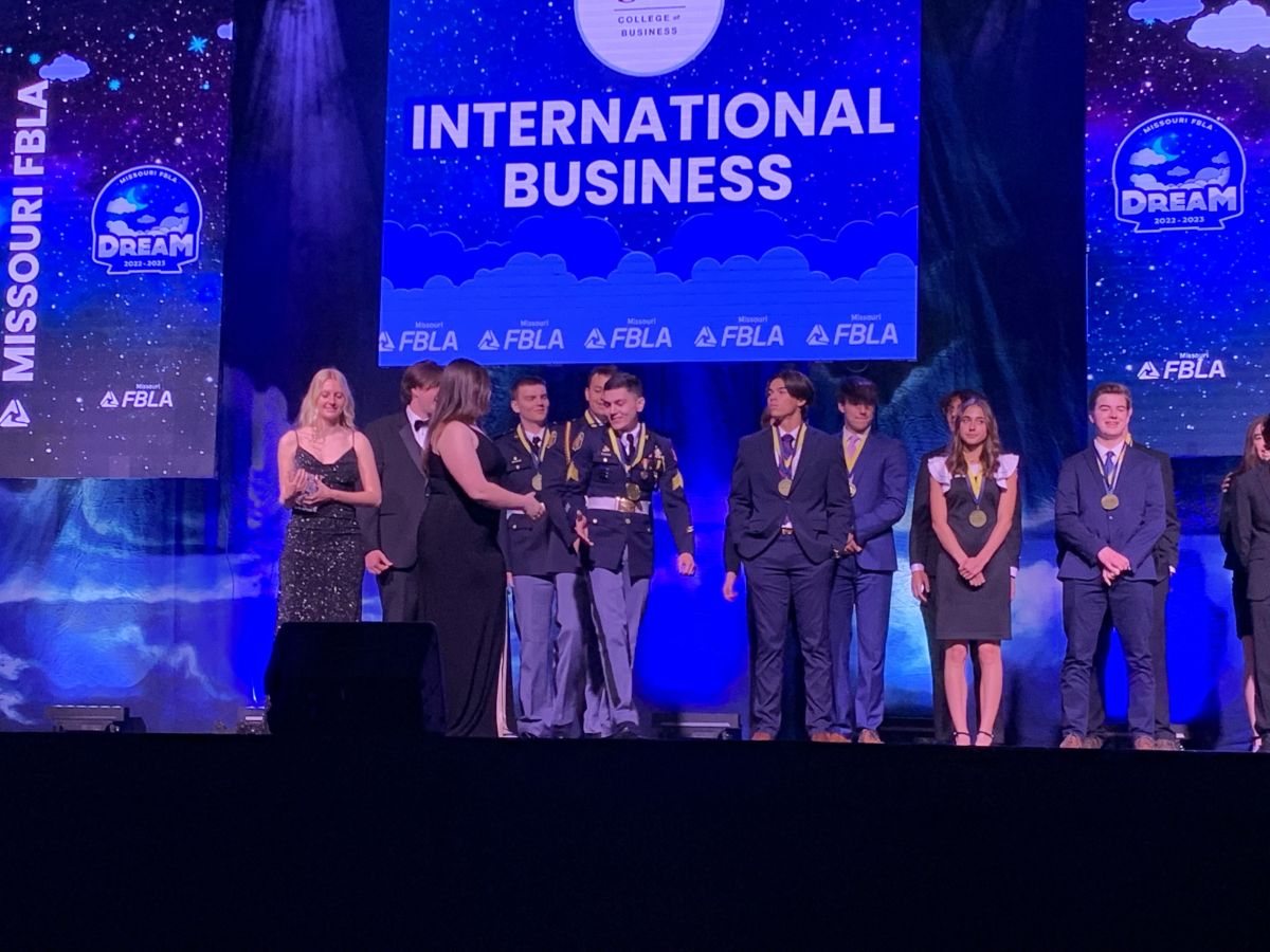 Two MMA Teams Win Awards at FBLA State Competition | News Details