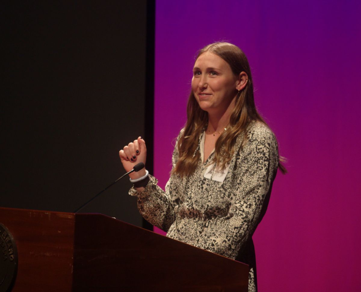 Kristy Cotter '15 Delivers Cum Laude Address | Morristown Beard School News