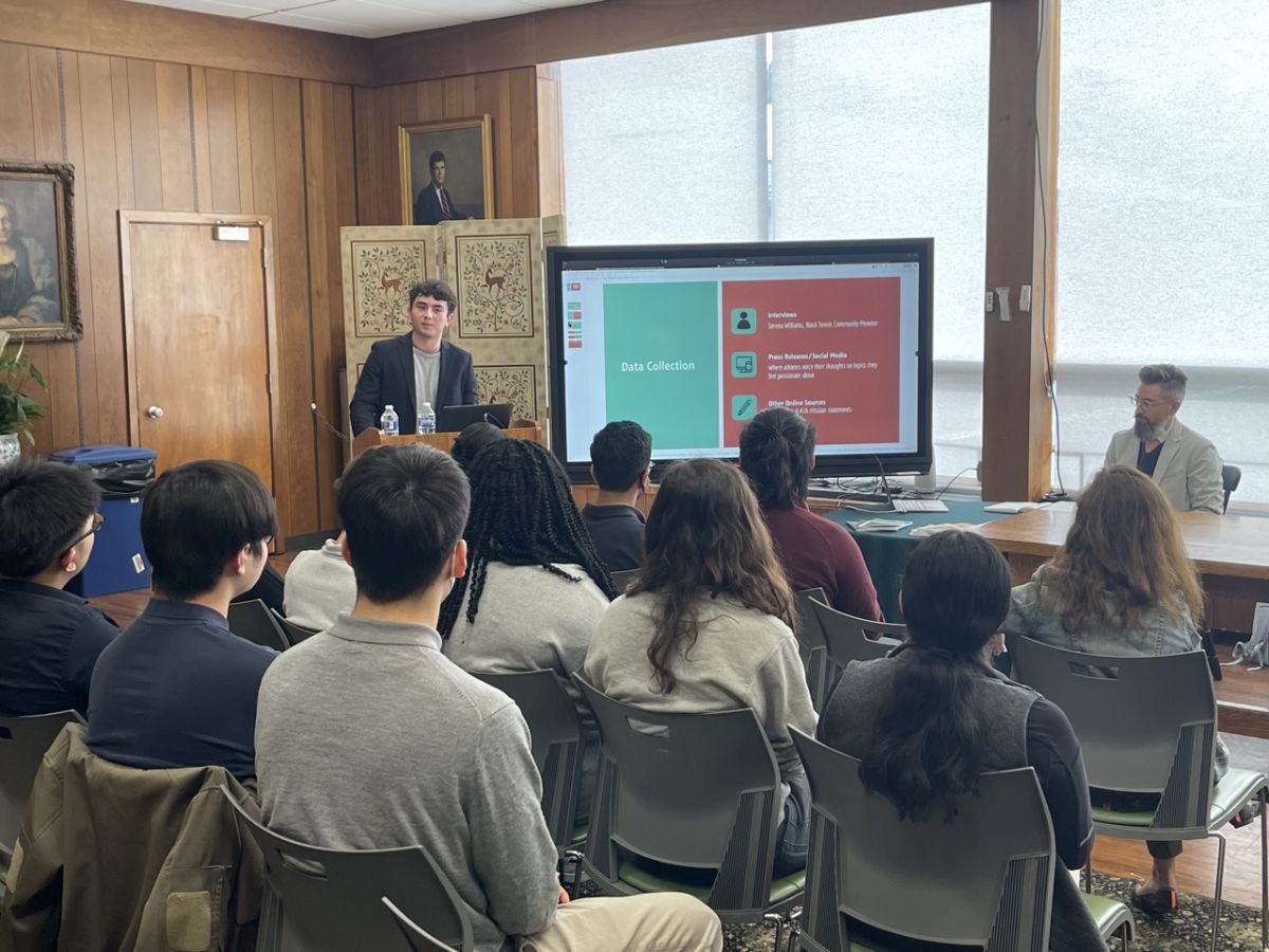 Seniors Deliver Deep, Insightful Capstone Presentations | News Posts