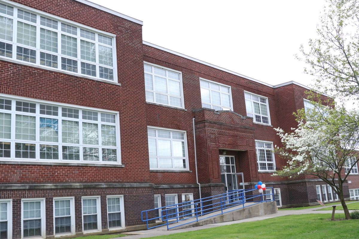 Lakewood Local Schools Will Hold Public Auction for Hebron Elementary ...