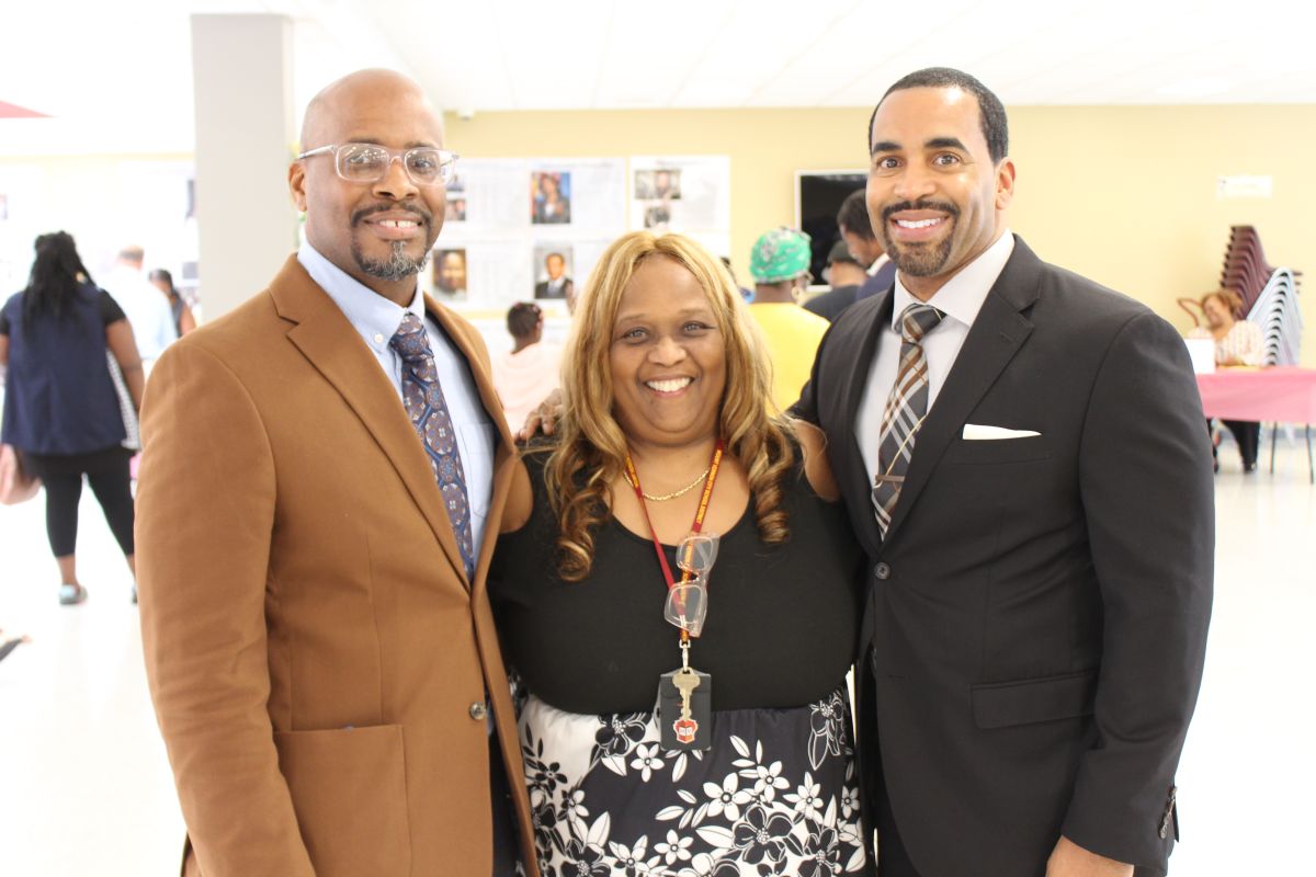 mount-vernon-city-school-district-hosts-job-fair-news-details